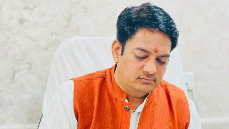 राजस्थान में ई-मित्र संचालकों के लाइसेंस हो सकते हैं रद्द, क्या कहते हैं मंत्री अविनाश गहलोत?