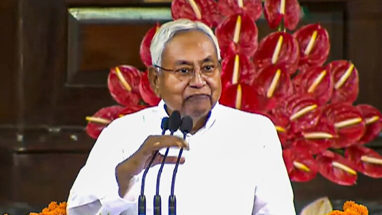 Anant Radhika Wedding: मुकेश अंबानी के बेटे की शादी में CM नीतीश कुमार जाएंगे या नहीं? जानिए अपडेट