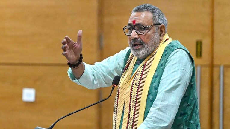Giriraj singh: 'मुस्लिम महिलाओं की अधिक है फर्टिलिटी रेट', जानें अब गिरिराज सिंह ने क्यों कर दी ये बात