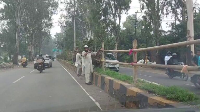 कांवड़ यात्रा के दौरान नेम प्लेट विवाद के बीच वायरल हुआ ये वीडियो, कांग्रेस नेता ने भी किया शेयर