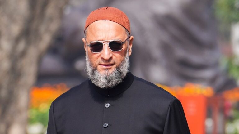 यूपी में उपचुनाव से पहले ओवैसी को बड़ा झटका, AIMIM के पूर्व प्रत्याशी ने पार्टी को कहा अलविदा
