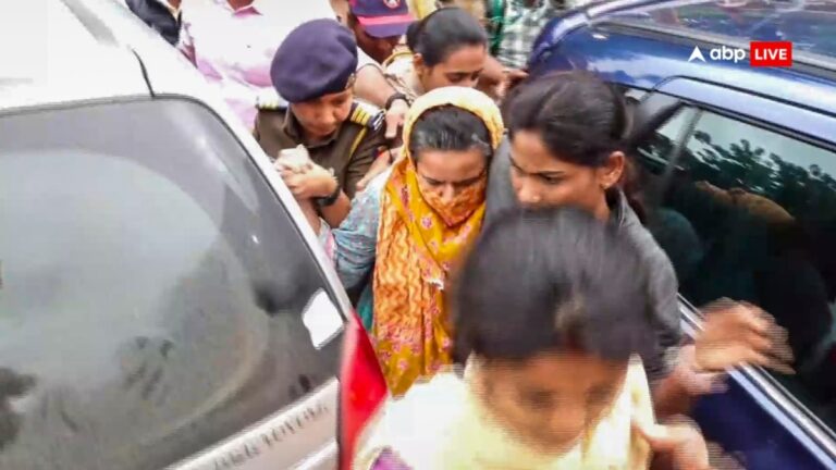 IAS पूजा खेडकर की मां मनोरमा खेडकर को तीन दिनों की पुलिस हिरासत, धारा 307 जोड़ी गई