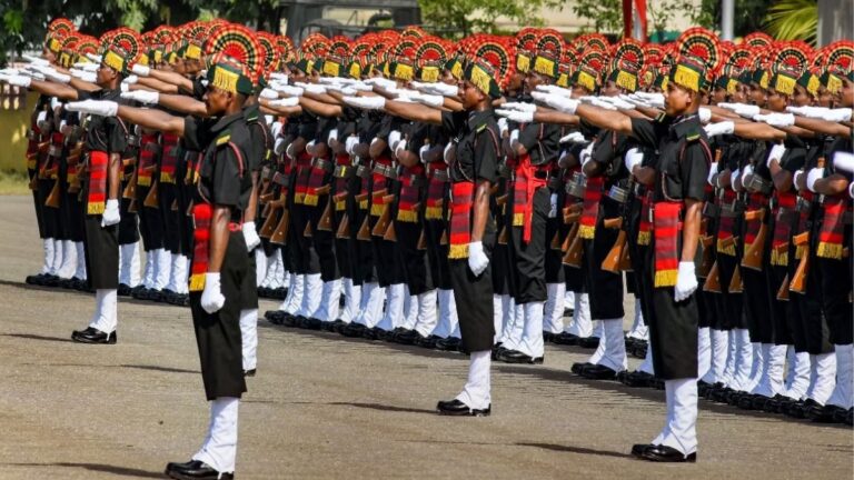 पैरामिलिट्री में 10 फीसदी आरक्षण, भर्ती में छूट समेत अग्निवीरों के लिए सरकार का बड़ा ऐलान