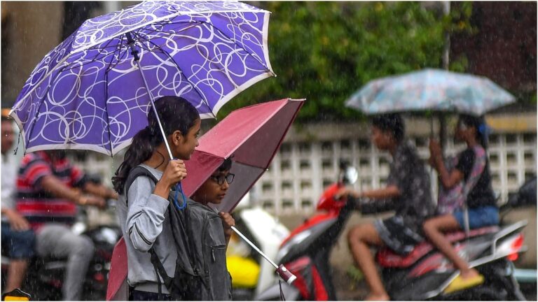 MP Weather: एमपी के 18 जिलों में भारी बारिश का अलर्ट जारी, जानें- अपने शहर का हाल