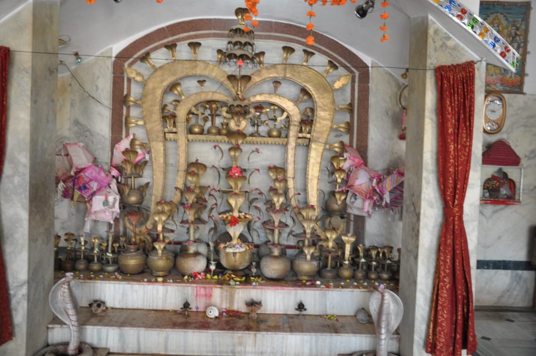 Famous folklore Bihula Bishahri and folk art Manjusha painting of Anga district Kumar Krishnan (2)