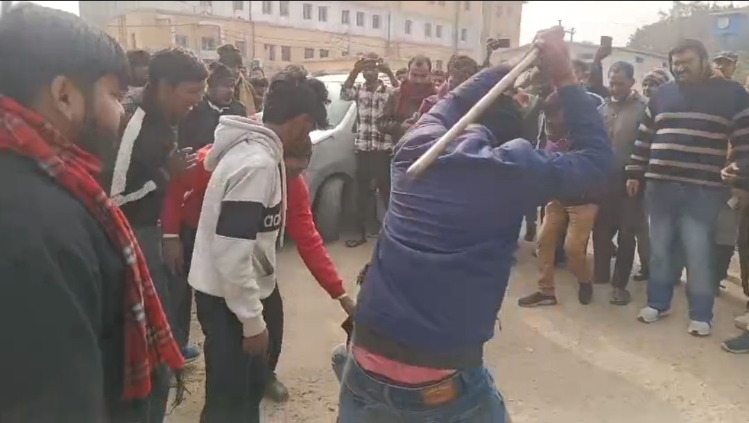 Mob linching sadar hospital