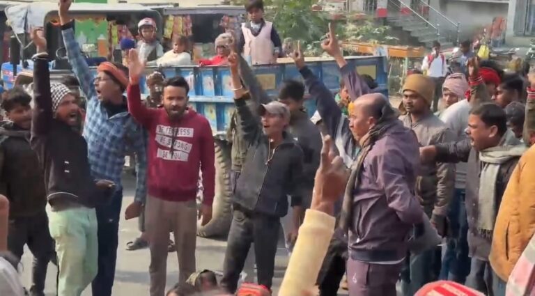 In Bidupur, the regional officer filed an application at the police station regarding the road blockade and arson incident