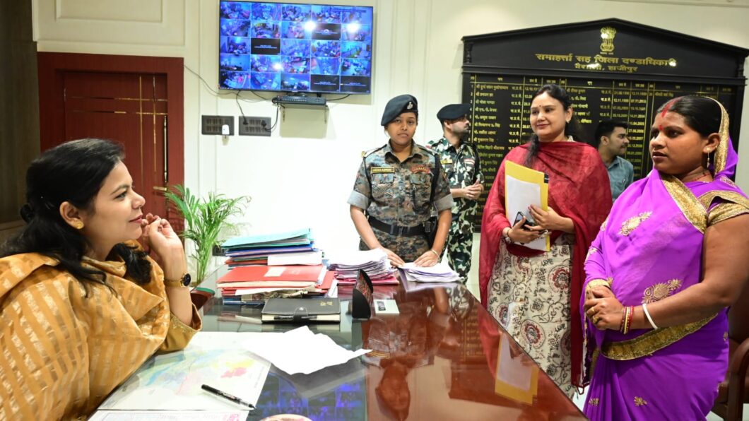 DM Varsha Singh in Janta Darvar