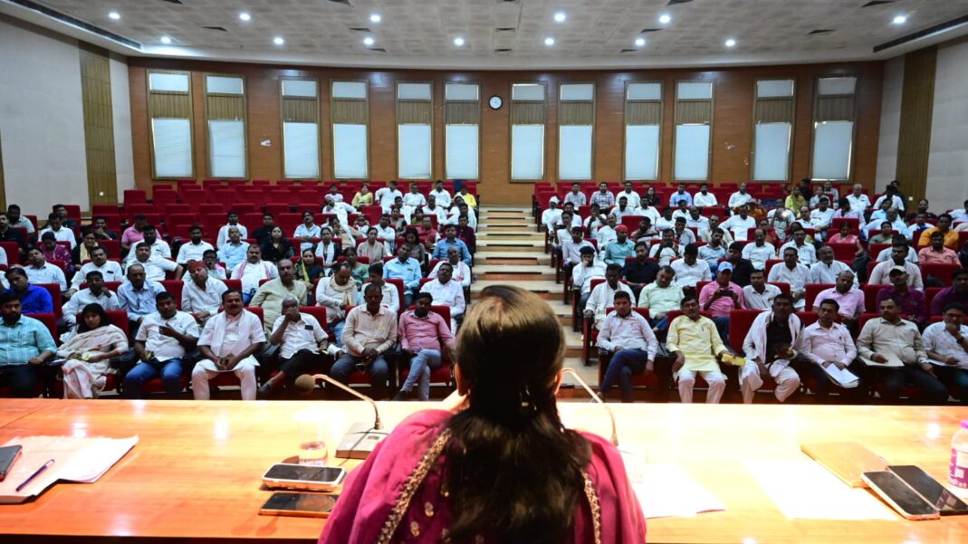 Instructions to accelerate solarization in all panchayats