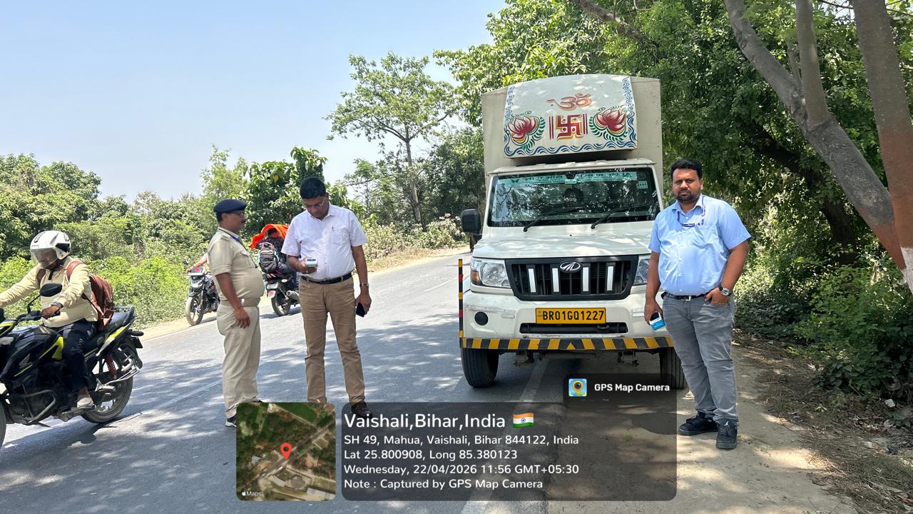 Strict action against overloading and illegal parking, recovery of ₹3,00,500
